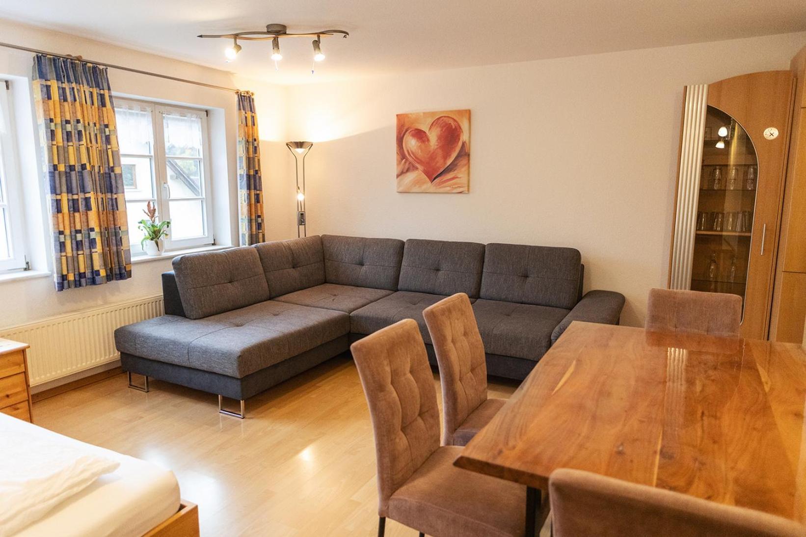 Gasthaus Kranz Lausheim Ngoại thất bức ảnh
